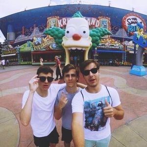 Meet your Posher, Aaron